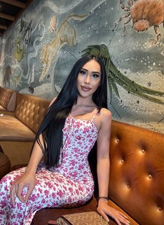Lisa big top both VIP - masseuse in Dubai Photo 11 of 14