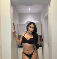 Lisa big top both VIP - masseuse in Riyadh Photo 10 of 13