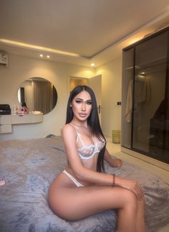 Lisa big top both VIP - masseuse in Riyadh Photo 7 of 9