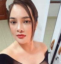 Lisa - escort in Singapore