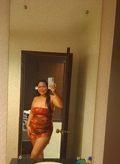 Lisa chubby thai girl - masseuse in Phuket Photo 11 of 12