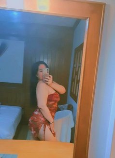 Lisa chubby Phuket - puta in Phuket Photo 10 of 11