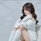 Lisa Duong - puta in Dubai Photo 3 of 8