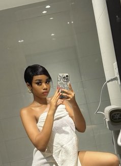 Lisa - escort in Riyadh Photo 1 of 1