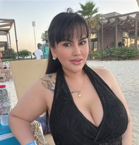 Lisa - escort in Abu Dhabi