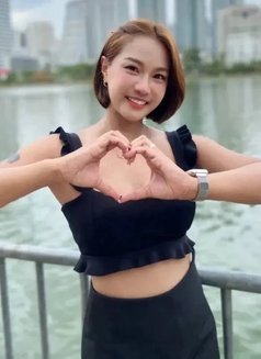 Lisa - masseuse in Bangkok Photo 1 of 10