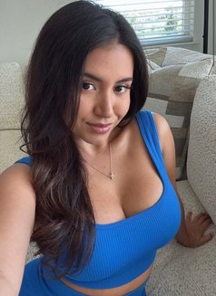 Lisa - escort in Pattaya Photo 1 of 2