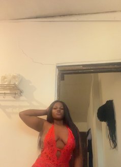 Lisa - escort in Candolim, Goa Photo 2 of 5