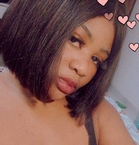 Lisa - puta in Chandigarh