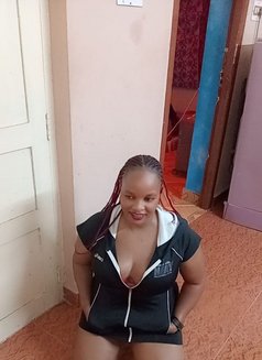 Lisa - escort in Chennai Photo 1 of 3