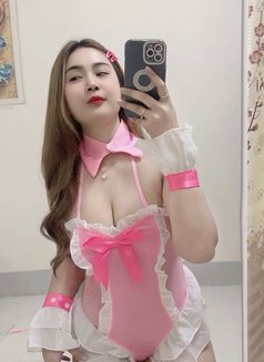 Lisa - escort in Gurgaon Photo 4 of 5