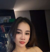 Lisa - escort in Muscat