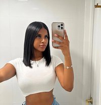 Lisa - escort in Muscat