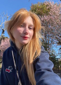 Lisa - escort in Tokyo Photo 12 of 13