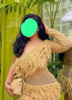 Lisa - escort in Hyderabad Photo 1 of 2