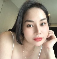 Lisa - escort in Muscat