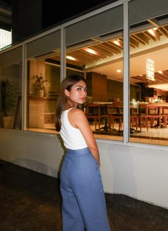 Lisa - Acompañante in Osaka Photo 7 of 11