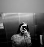 Lisa - escort in Roissy-en-France Photo 1 of 3