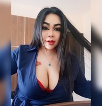 Lisa full service ass - escort in Ajmān