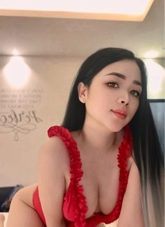 LISA - GFE - Independent - New in Dubai - puta in Dubai Photo 4 of 8