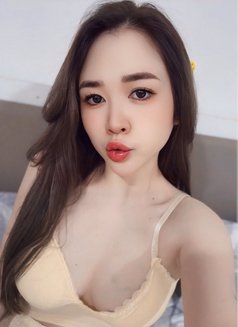 LISA - GFE - Independent - New in Dubai - puta in Dubai Photo 5 of 8