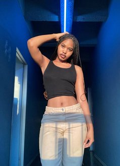 Lisa, Hot Independent Queen - escort in Pattaya Photo 2 of 6