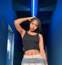 Lisa, Hot Independent Queen - puta in Pattaya