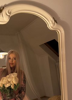 Lisa Hot Tall Goddess - escort in Dubai Photo 17 of 19