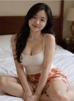 Lisa (independent girl) - escort in Bangalore Photo 3 of 8
