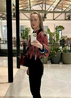 Lisa INDEPENDENT - escort in İstanbul Photo 8 of 9