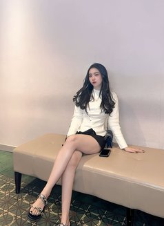 Lisa - escort in Jakarta Photo 2 of 7