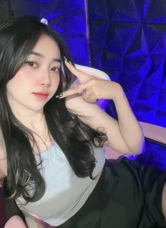 Lisa - escort in Jakarta Photo 4 of 7