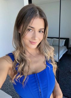 Lisa Jed - escort in Jeddah Photo 4 of 4