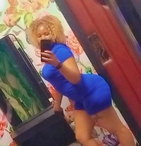 Lisa - puta in Al Juffair