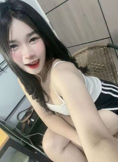 Lisa - escort in Kuala Lumpur Photo 2 of 3