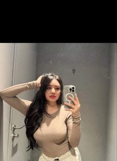 Lisa Massage - puta in Riyadh Photo 4 of 5