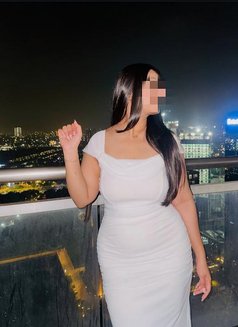 Lisa - escort in Kathmandu Photo 2 of 4