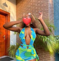 LISA - escort in Mumbai