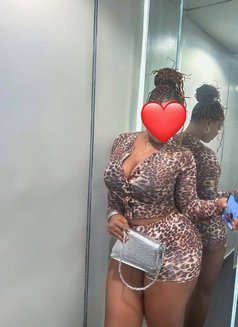 Lisa New Arrival Super Hot in Hyderabad - puta in Hyderabad Photo 2 of 3