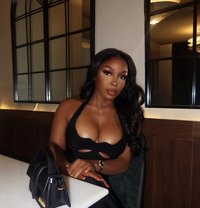 Lisa - companion in Kaduna