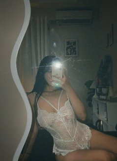 Lisa Nuru Massage Full Service - escort in Hanoi Photo 2 of 5