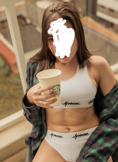 Lisa, Outcall Only - escort in Seoul Photo 3 of 4