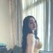 Lisa full service - escort in Al Manama Photo 4 of 7