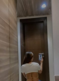 Lisa - escort in Pune Photo 4 of 11