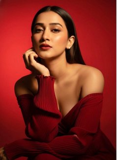 Lisa - escort in Pune Photo 6 of 10