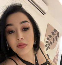 Lisa - puta in Riyadh Photo 5 of 7