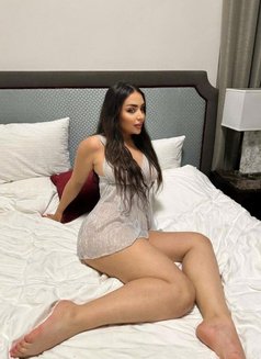 Lisa - escort agency in Riyadh Photo 1 of 1
