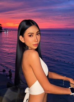 Lisa Sexy Ladyboy From Thailand - Acompañantes transexual in Riyadh Photo 2 of 6