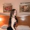 Lisa - puta in Dubai Photo 3 of 7
