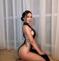 Lisa - escort in Tirana
